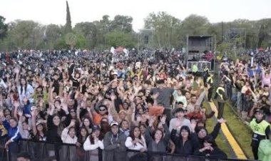 El parque de Mayo fue centro de los festejos del Día del Estudiante