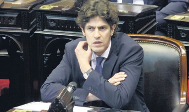 “Ludópata peligroso”: Lousteau apuntó contra Luis Caputo por “apostar” con los dólares del FMI