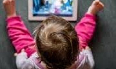 Día Mundial de la Visión: aconsejan que los menores de 2 años no deben estar frente a las pantallas