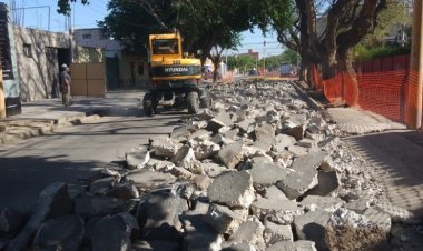 Comenzó la pavimentación de calle Urquiza entre Córdoba y 9 de Julio