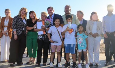 Orrego entregó 62 viviendas en Chimbas y destacó que está cumpliendo con la palabra de dar cada vez más soluciones habitacionales a los sanjuaninos