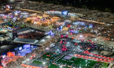 FNS 2025: unas 59 mil personas disfrutaron del éxito de la primera noche de feria