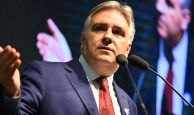 Llaryora anunció que se someterá a una intervención quirúrgica
