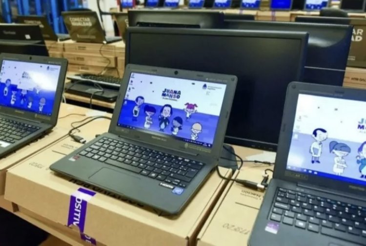 El gobierno investiga venta ilegal de computadoras entregadas a estudiantes