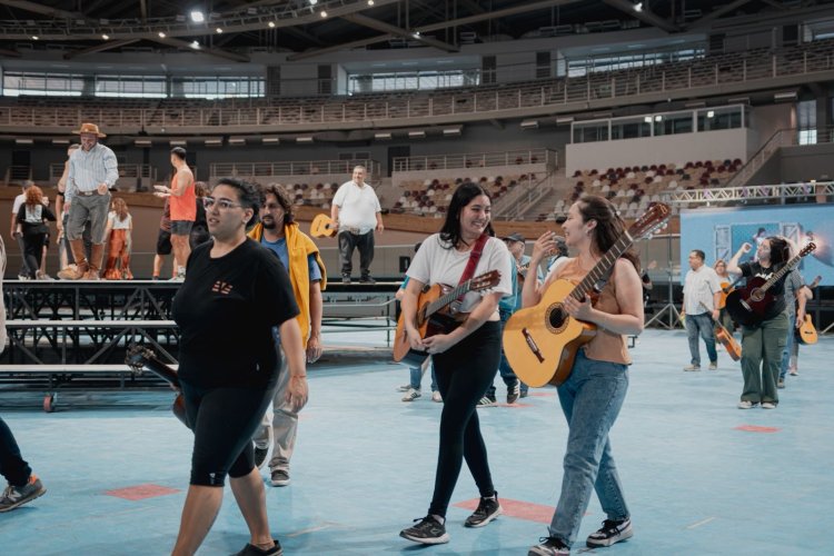 Una serenata multitudinaria que emocionará en el show del Velódromo