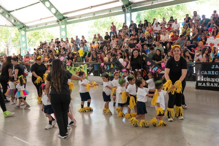 Santa Lucía realizó la muestra anual de Educación Física de los Centros de Desarrollo Infantil