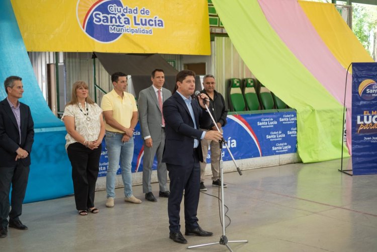 Santa Lucía realizó la muestra anual de Educación Física de los Centros de Desarrollo Infantil