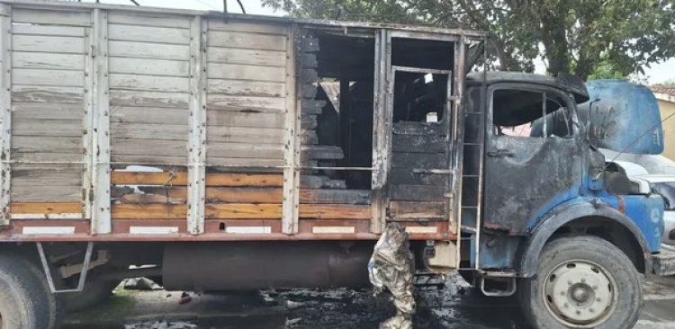 Tragedia en Córdoba: nene de 4 años murió tras incendiarse un camión donde jugaba