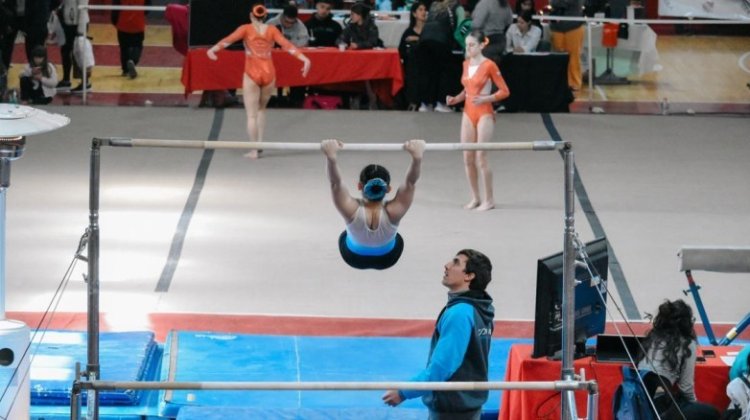 El Aldo Cantoni recibe los mejores gimnastas del país