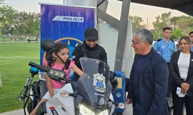 Por primera vez, la Policía de San Juan abrió sus puertas con una expo para toda la comunidad