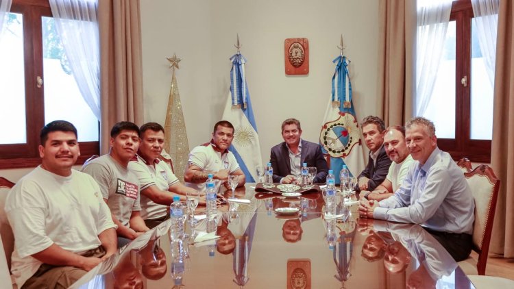 Orrego recibió al boxeador Ezequiel “Pac Man” Fernández, tras su histórico triunfo