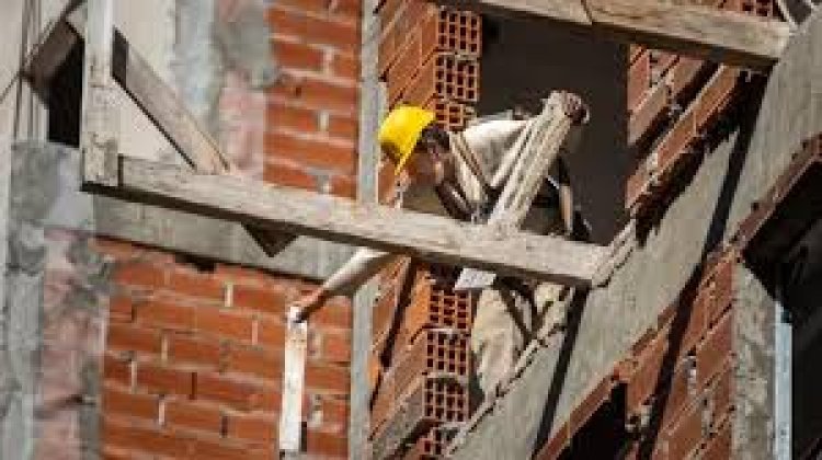La venta de insumos para la construcción sigue en picada