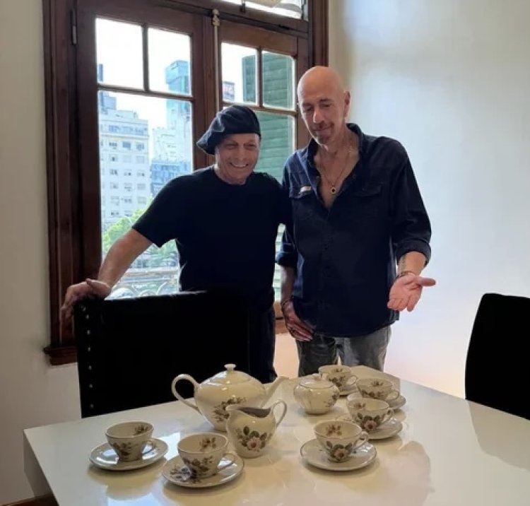Quién compró el juego de té con el que Yiya Murano envenenó a sus amigas?