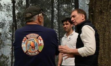 Diego Santilli e Ignacio Torres recorrieron los incendios en Chubut