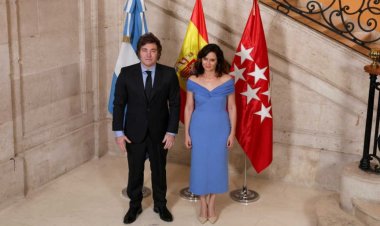 Javier Milei se reúne con la española Isabel Díaz Ayuso en Casa Rosada