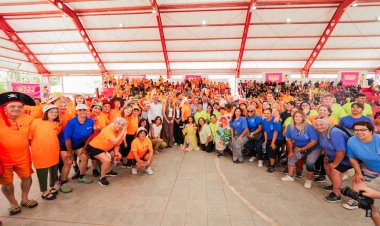 Orrego visitó una colonia de verano en Rawson y destacó el valor social del programa