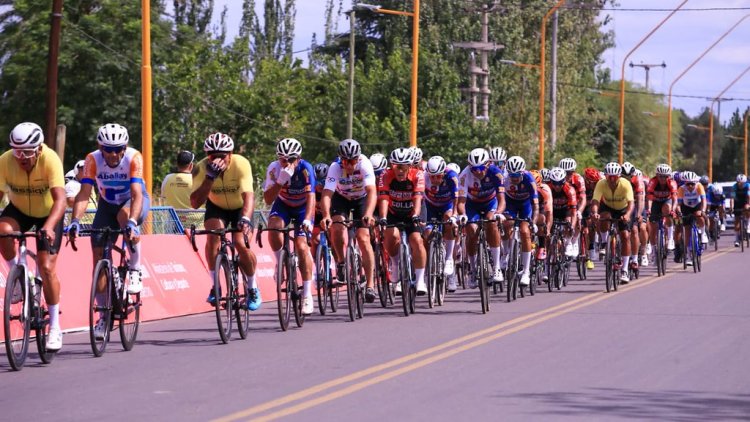 El Tour del Sol se puso en marcha con 1er etapa en Santa Lucía