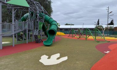 Avances en el nuevo sector de juegos del Parque Belgrano