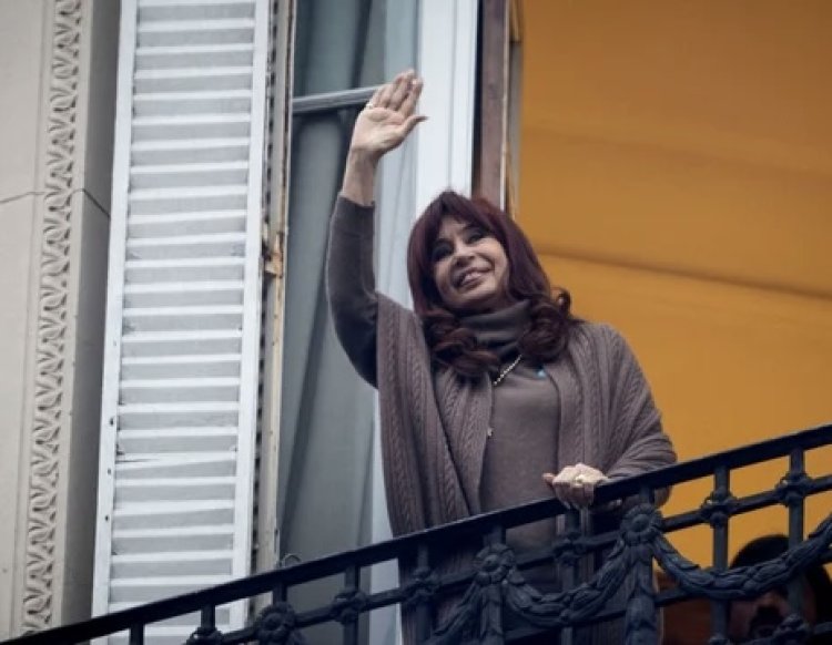 Cristina Kirchner seguirá con tobillera electrónica: Casación denegó sus pedidos