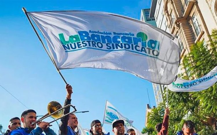 La Bancaria cerró un gran acuerdo salarial para enero