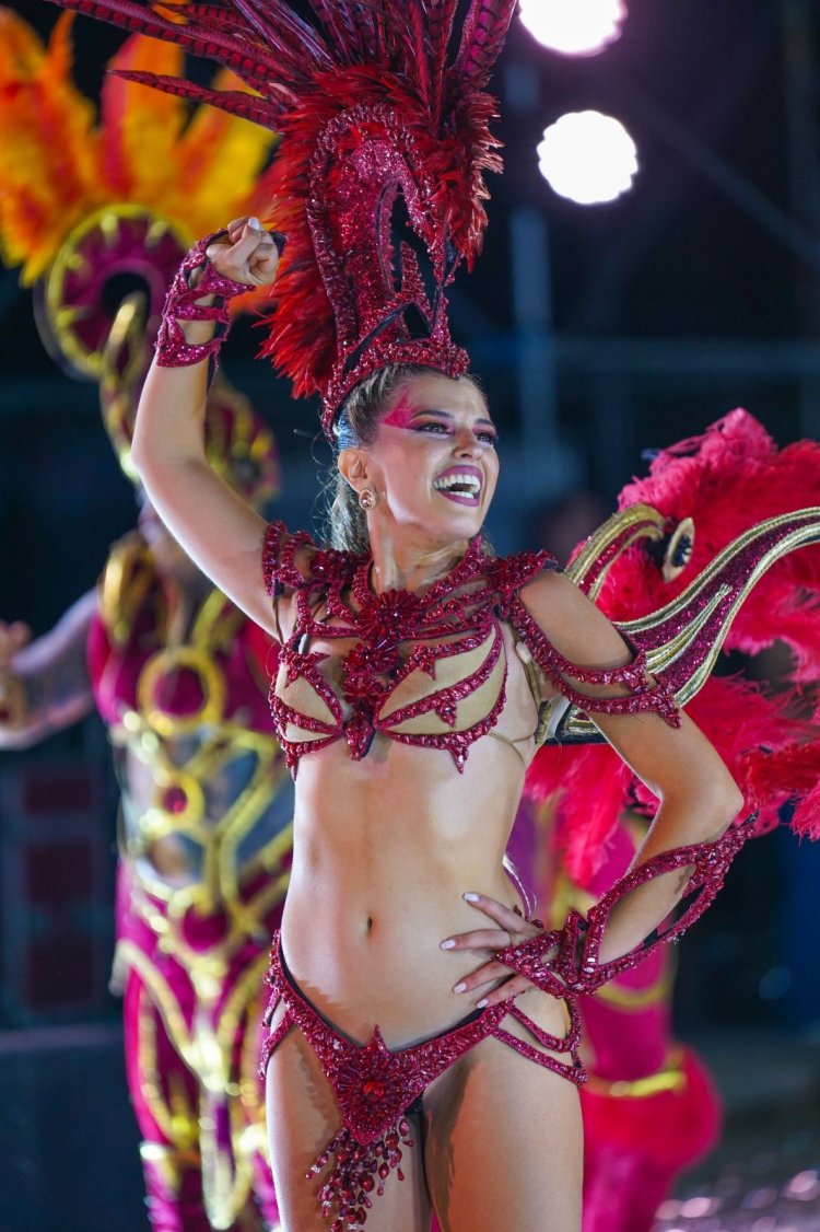 Chimbas cerró un carnaval histórico con tres noches a puro ritmo