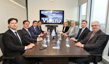 Marcelo Orrego consolida los términos de un acuerdo integral con autoridades de Vicuña Corp en Canadá