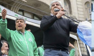 Detalles del acuerdo de Moyano: subas mensuales y premio por presentismo en ramas específicas