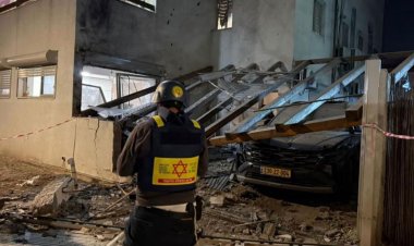 Misil iraní impactó en Tel Aviv y dejó dos muertos en un edificio residencial