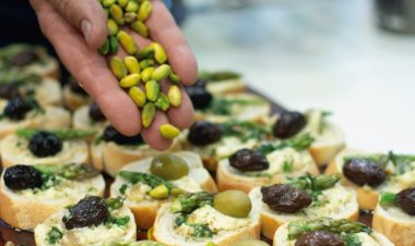 Chefs de la Universidad Católica de Cuyo cocinarán en la Expo IRONMAN