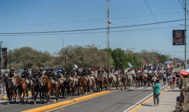 La multitudinaria Cabalgata de la Fe llegó a la Difunta Correa con un predio completamente renovado