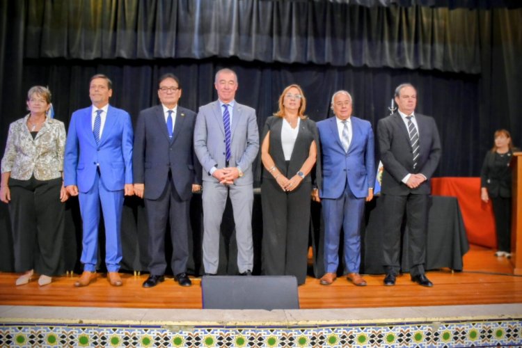 Olivares Yapur asumió como presidente de la Corte