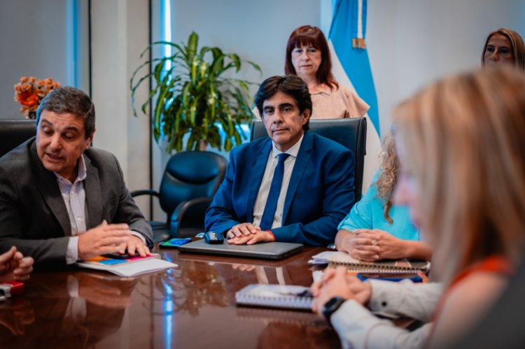 El Gobierno Provincial convocó a paritaria docente para el jueves