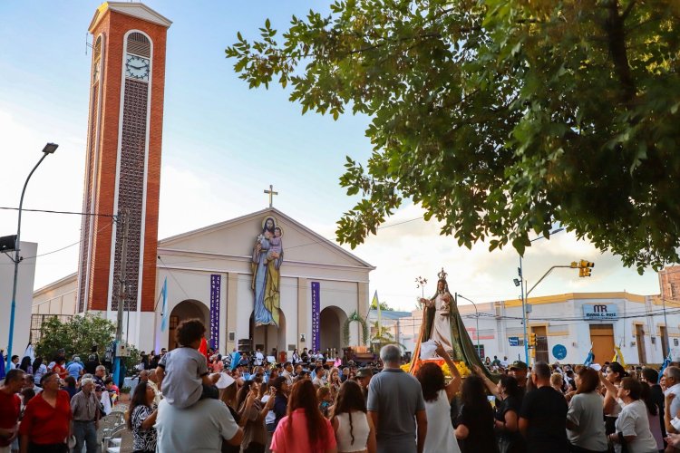 Multitudinaria muestra de fe en honor a San José reunió a la comunidad jachallera