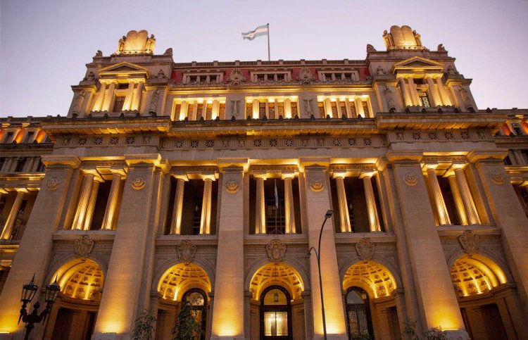 La Corte Suprema dictó 1907 fallos por delitos de lesa humanidad desde 2004