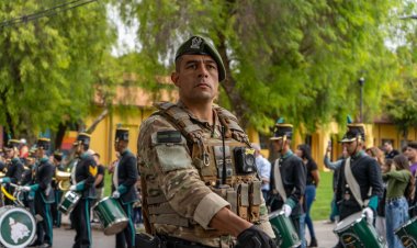 San Juan conmemoró el 44° aniversario de la Gesta de Malvinas con un emotivo acto y desfile cívico-militar