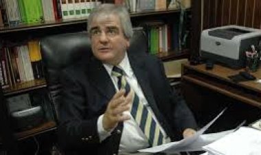 El juez Rago Gallo solicitó permanecer en el cargo