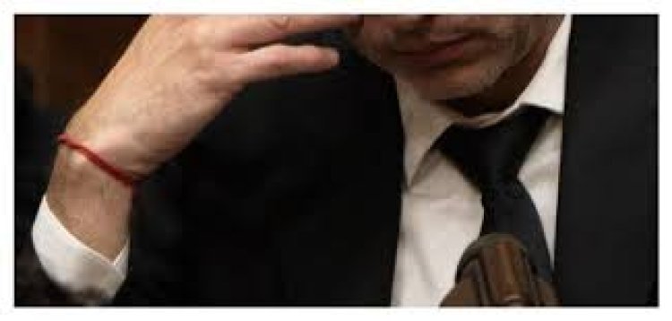 Quién es y cuánto cobra el diputado libertario que se durmió en el Congreso