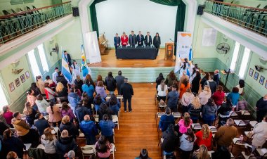 Capacitación docente en Jáchal: el vicegobernador destacó el rol de la educación y el trabajo en equipo