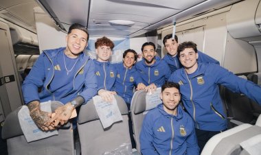 La Selección Argentina llegó a Estados Unidos para defender su título en el Mundial