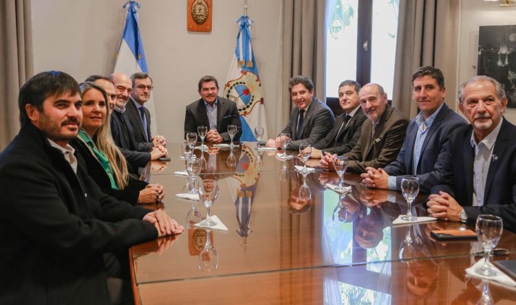 Orrego recibió al presidente de la UIA
