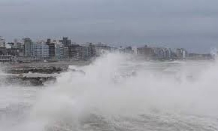Un ciclón extratropical provocó olas de hasta siete metros en Mar del Plata y Necochea