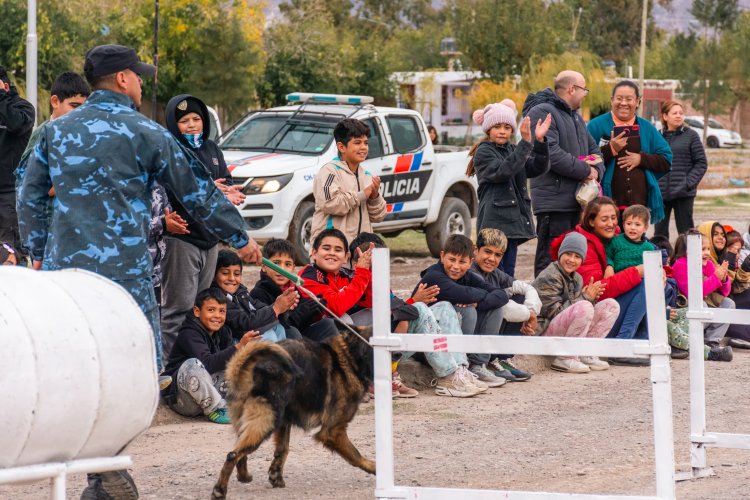 La Comisaría 38 celebró su primer año fortaleciendo la cercanía con los vecinos