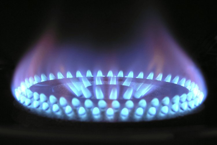 Extienden la bonificación del 25% extra en las tarifas de gas a hogares que mantienen los subsidios