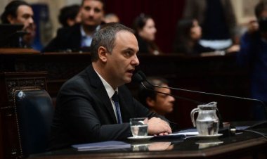 Manuel Adorni confirmó que asistirá al Senado el próximo 2 de julio