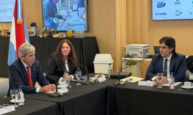El ministro de Economía Luis Caputo y el ministro Gutiérrez participó de una nueva reunión del Consejo Federal de Responsabilidad Fiscal
