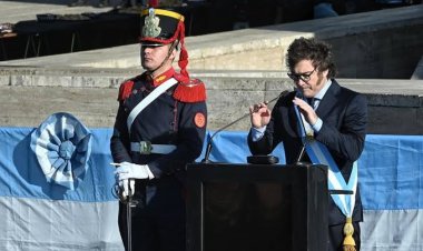 Javier Milei calificó a Manuel Belgrano como el "primer liberal argentino"