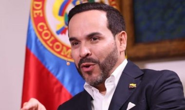 Javier Milei felicitó a Abelardo De La Espriella por su triunfo en Colombia