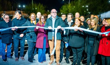 Miodowsky dejó inaugurada la pavimentación del barrio conjunto, 8 en Marquesado
