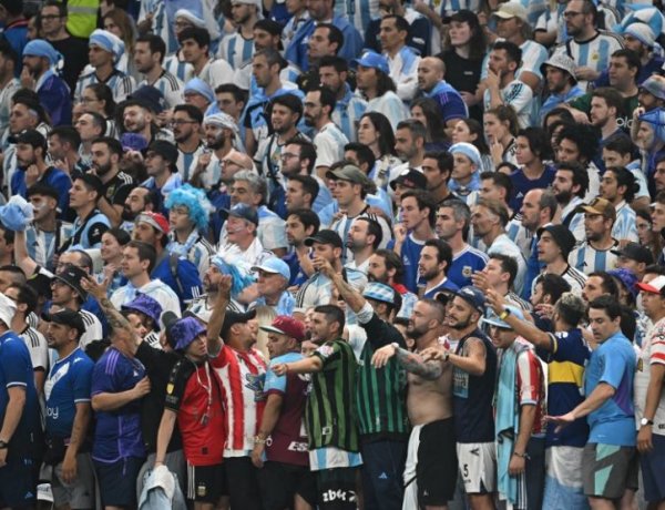 FIFA dio marcha atrás parcialmente con una polémica prohibición para los hinchas en el Mundial
