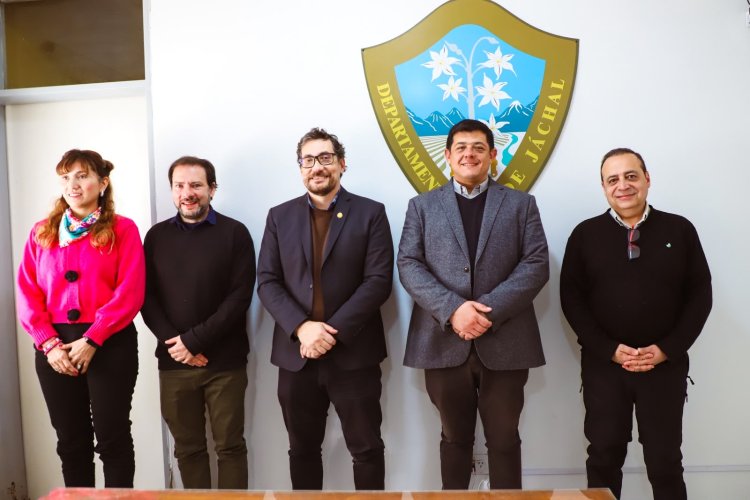 La Municipalidad de Jáchal y la UNSJ avanzan en la creación del Coro Municipal
